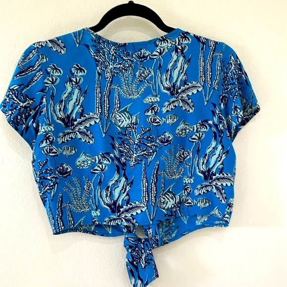Angie Tropical Ocean Themed Print Top and Shorts Set - Picture 6 of 10